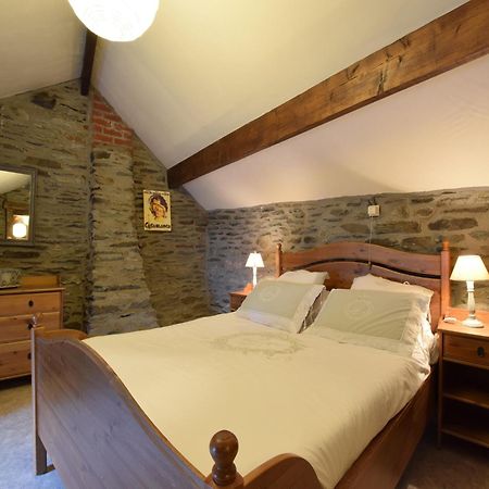 Independant Gite At The Calm Way In The Center Houffalize Exterior foto