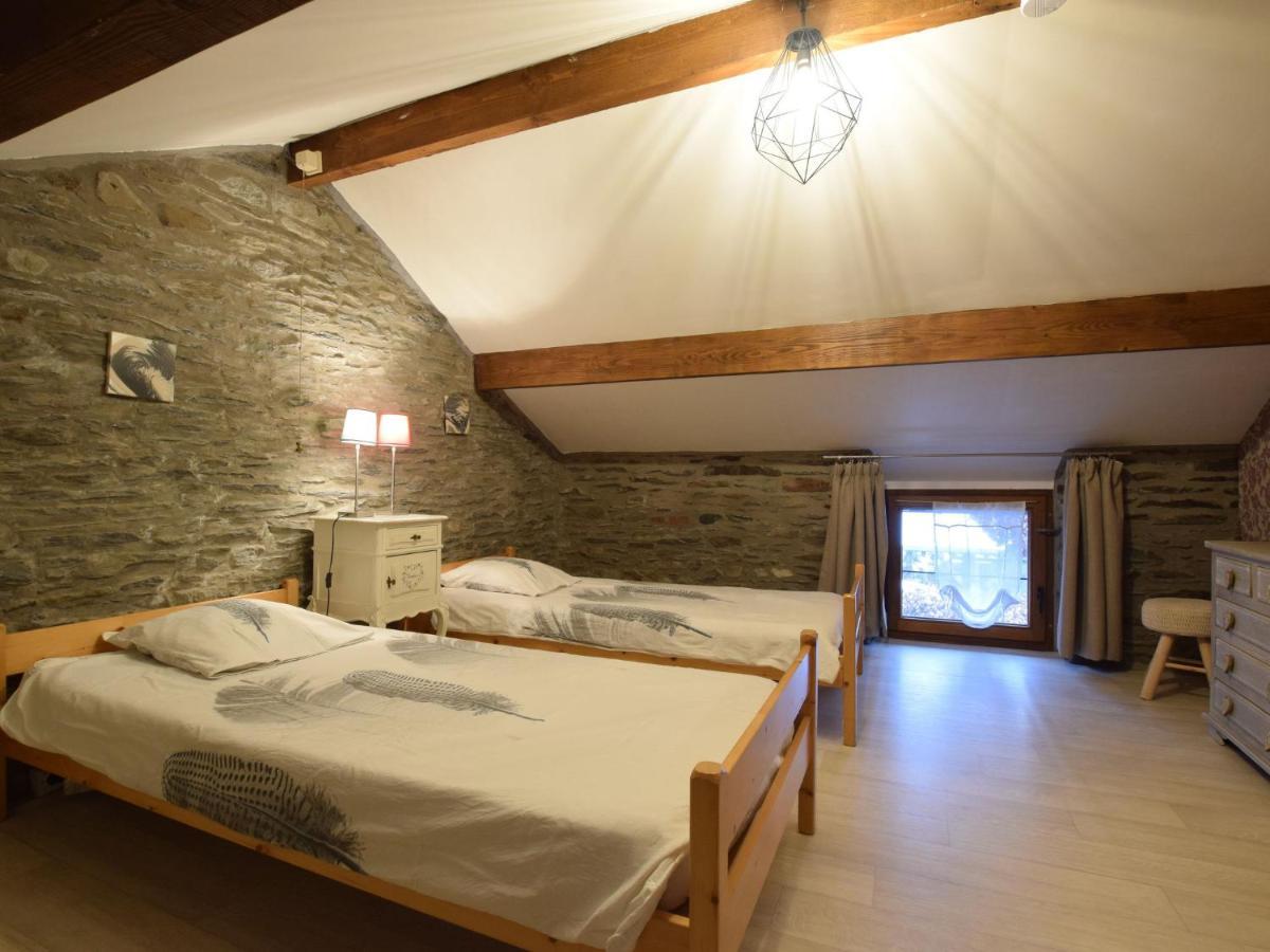 Independant Gite At The Calm Way In The Center Houffalize Exterior foto