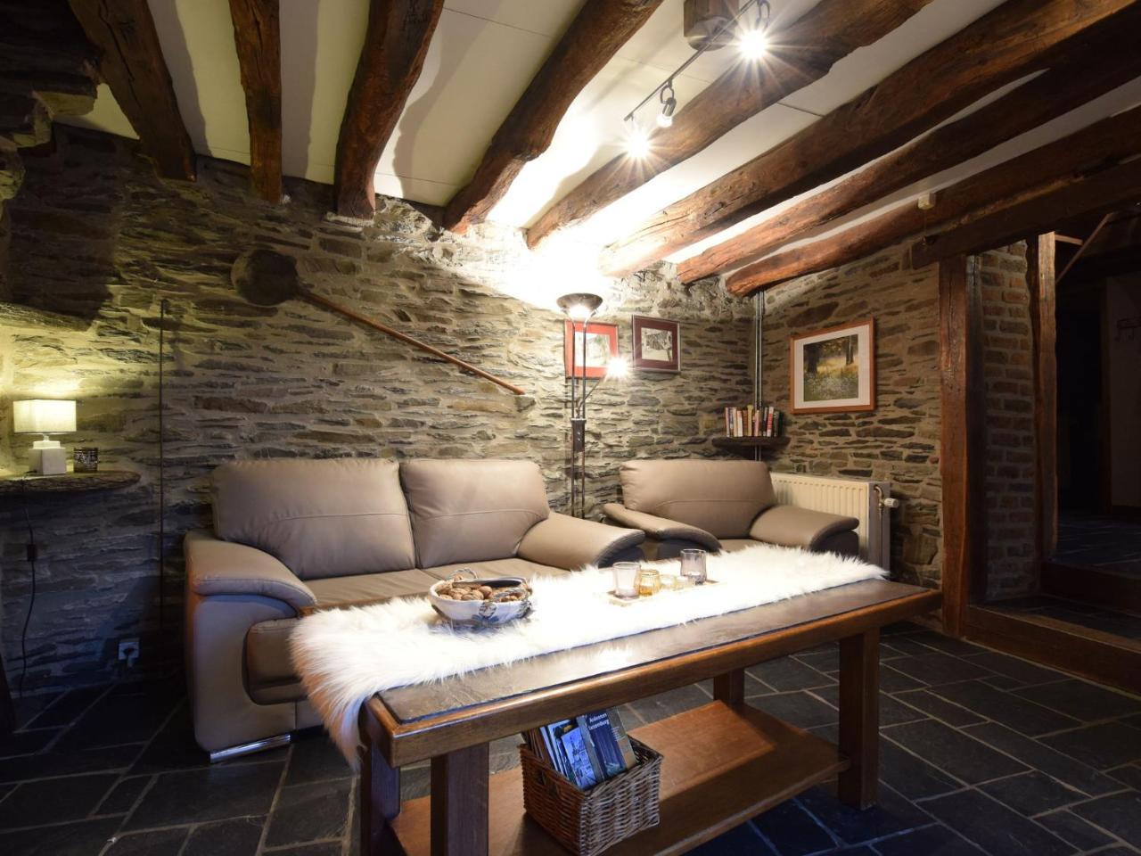 Independant Gite At The Calm Way In The Center Houffalize Exterior foto