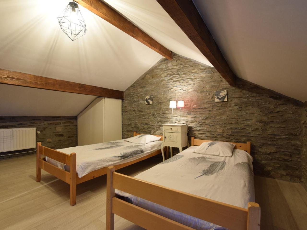 Independant Gite At The Calm Way In The Center Houffalize Exterior foto
